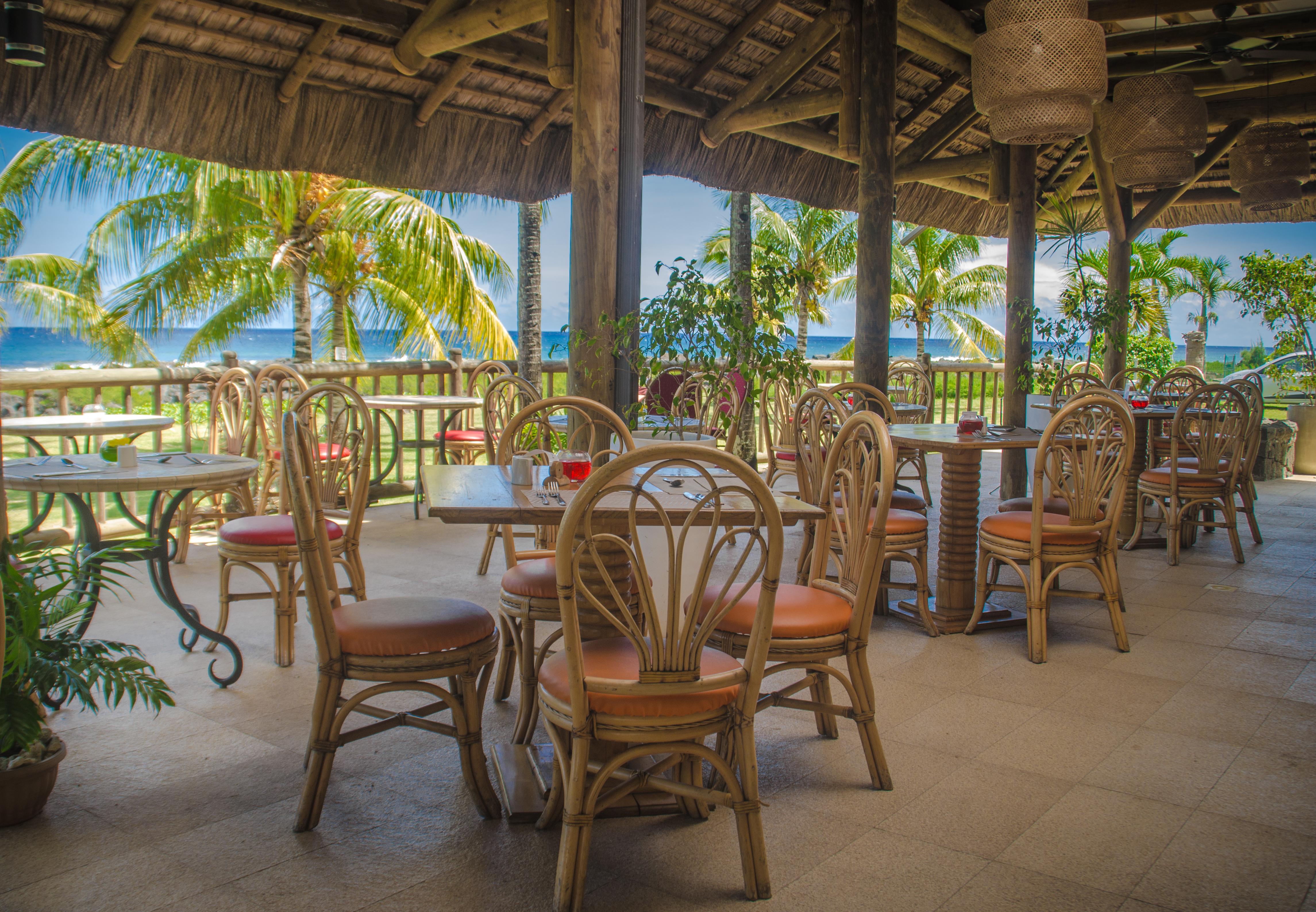 Sunset Reef Resort & Spa ポワント・オー・ピマン エクステリア 写真
