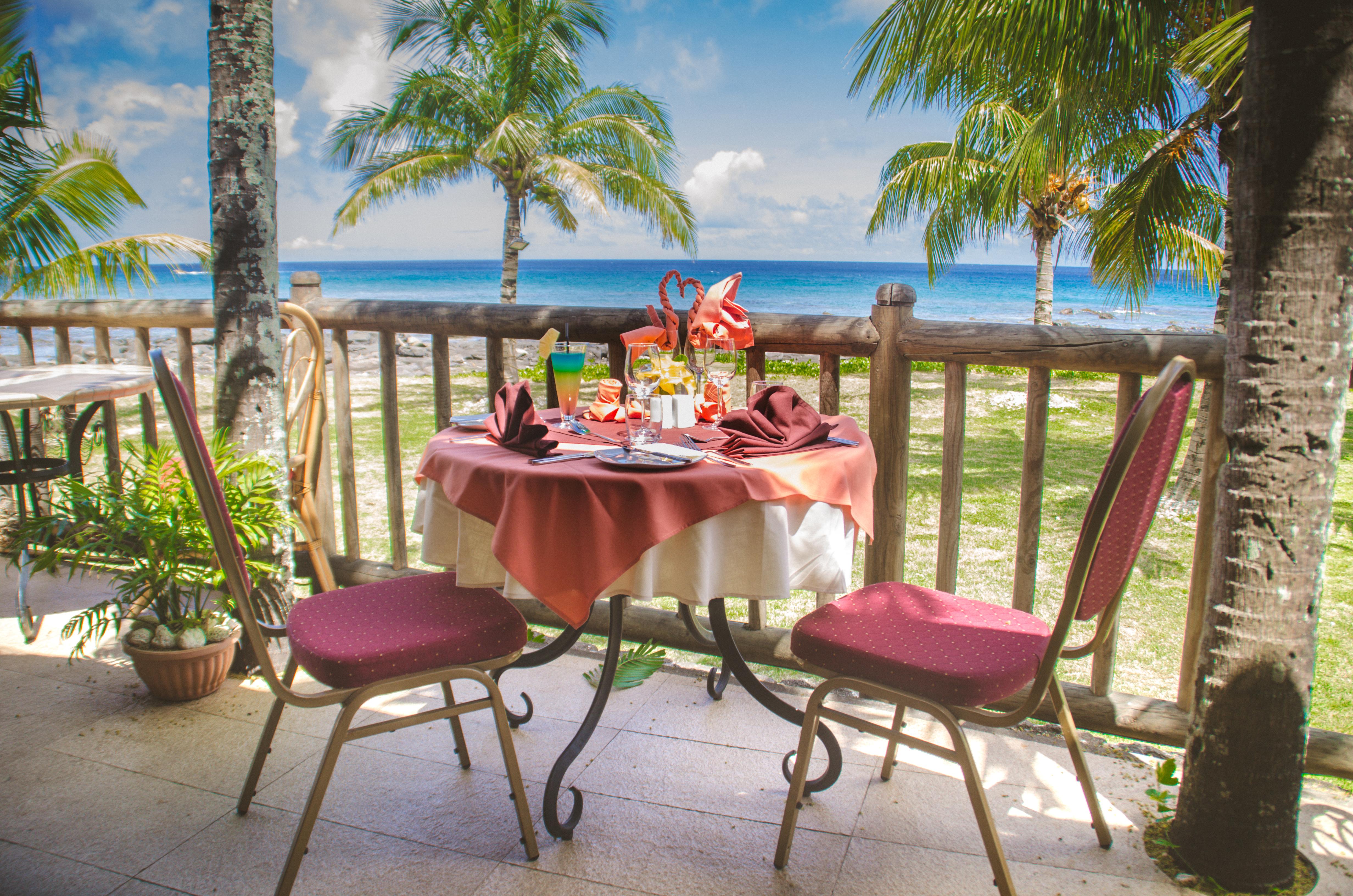Sunset Reef Resort & Spa ポワント・オー・ピマン エクステリア 写真