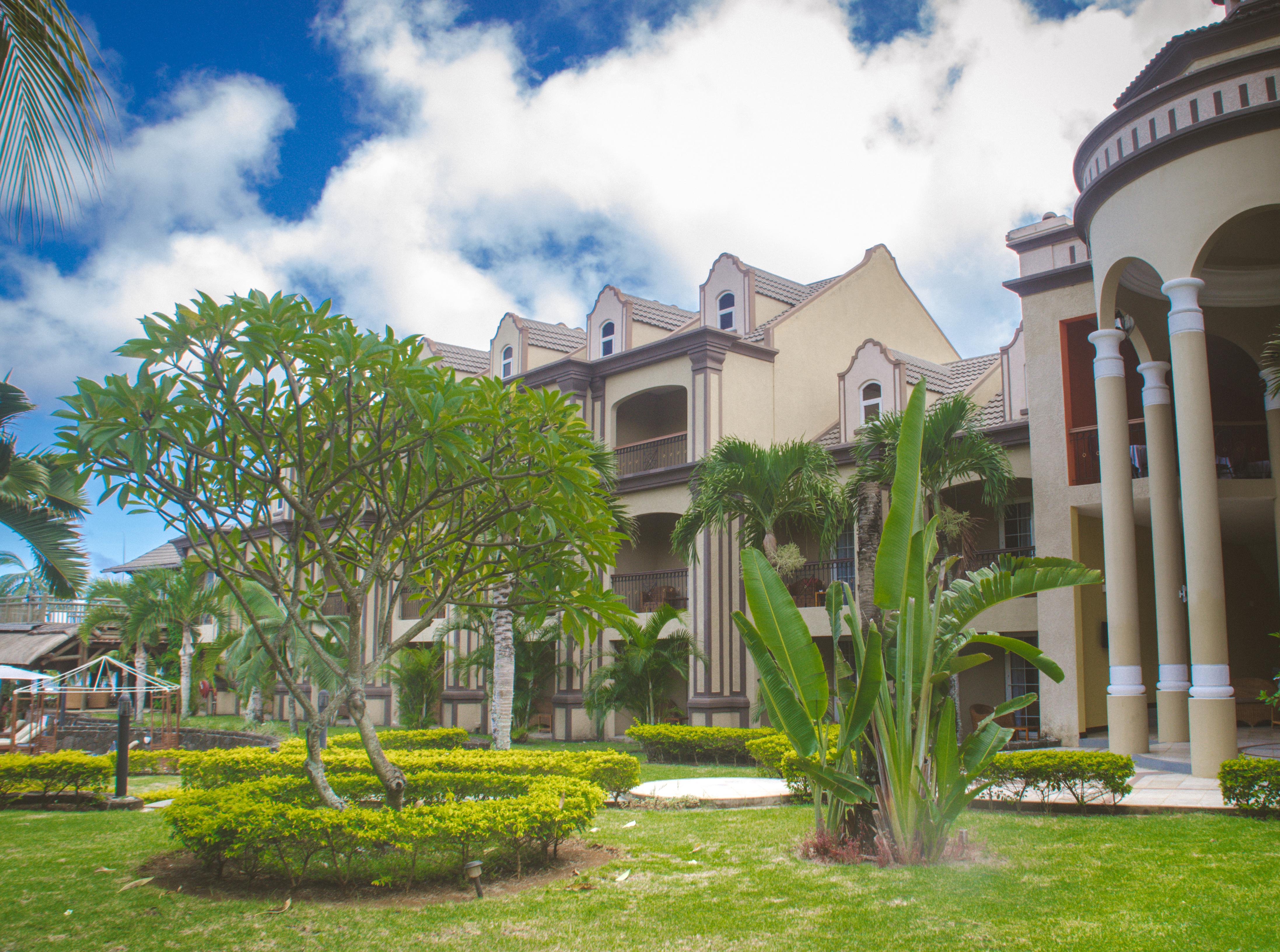 Sunset Reef Resort & Spa ポワント・オー・ピマン エクステリア 写真