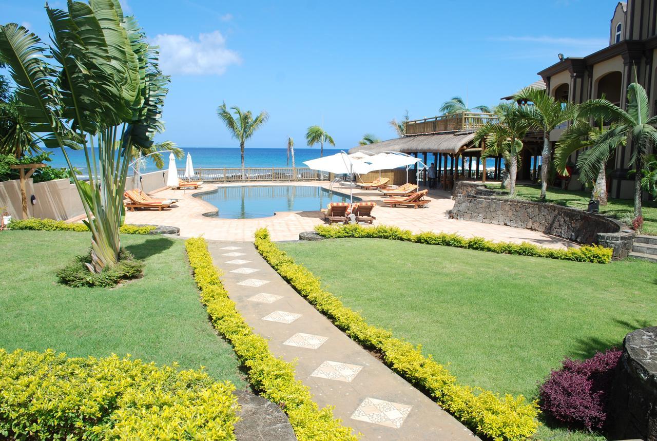 Sunset Reef Resort & Spa ポワント・オー・ピマン エクステリア 写真